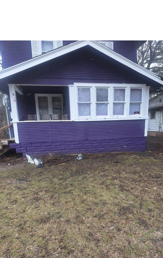 910 Furman Street, Rockford, IL 61101