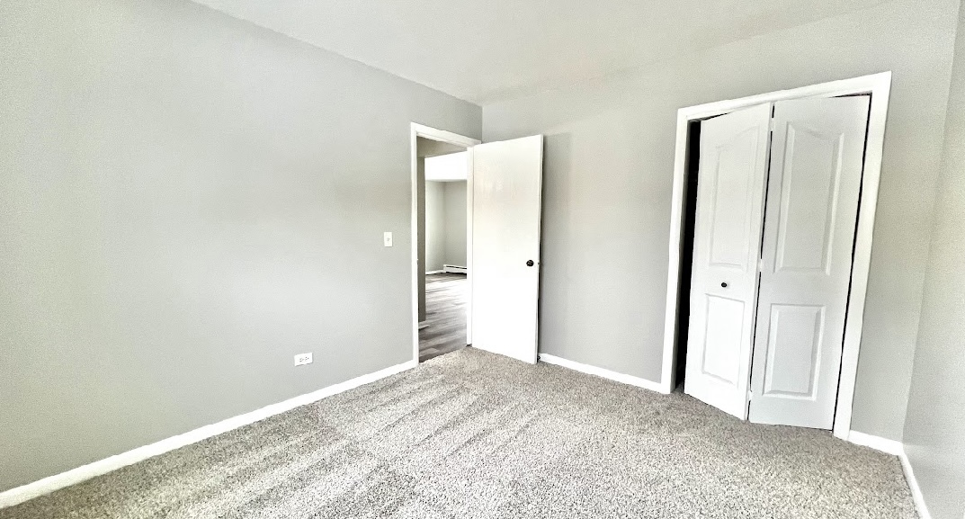 1355 Abbott Drive #3, Elgin, IL 60123