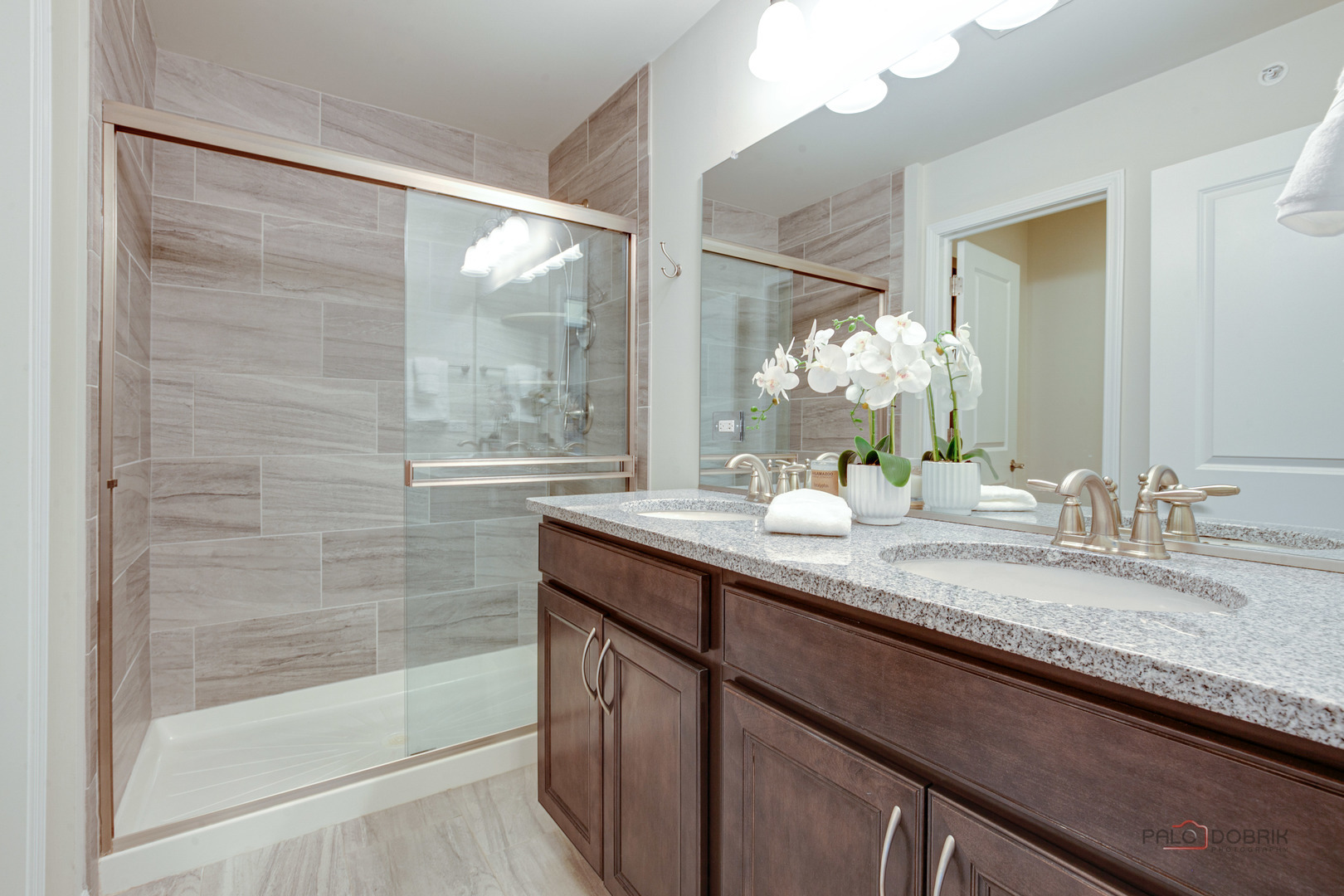 246 Belmont Drive, Lincolnshire, IL 60069