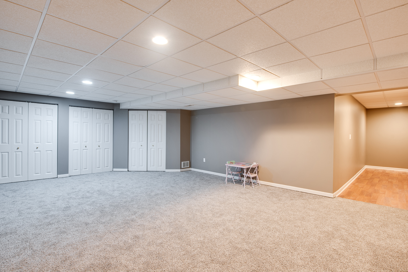 2889 Peachtree Circle, Aurora, IL 60502