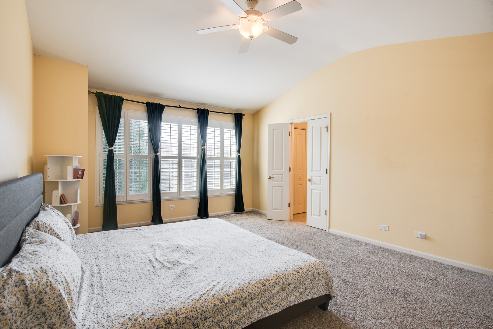 2889 Peachtree Circle, Aurora, IL 60502