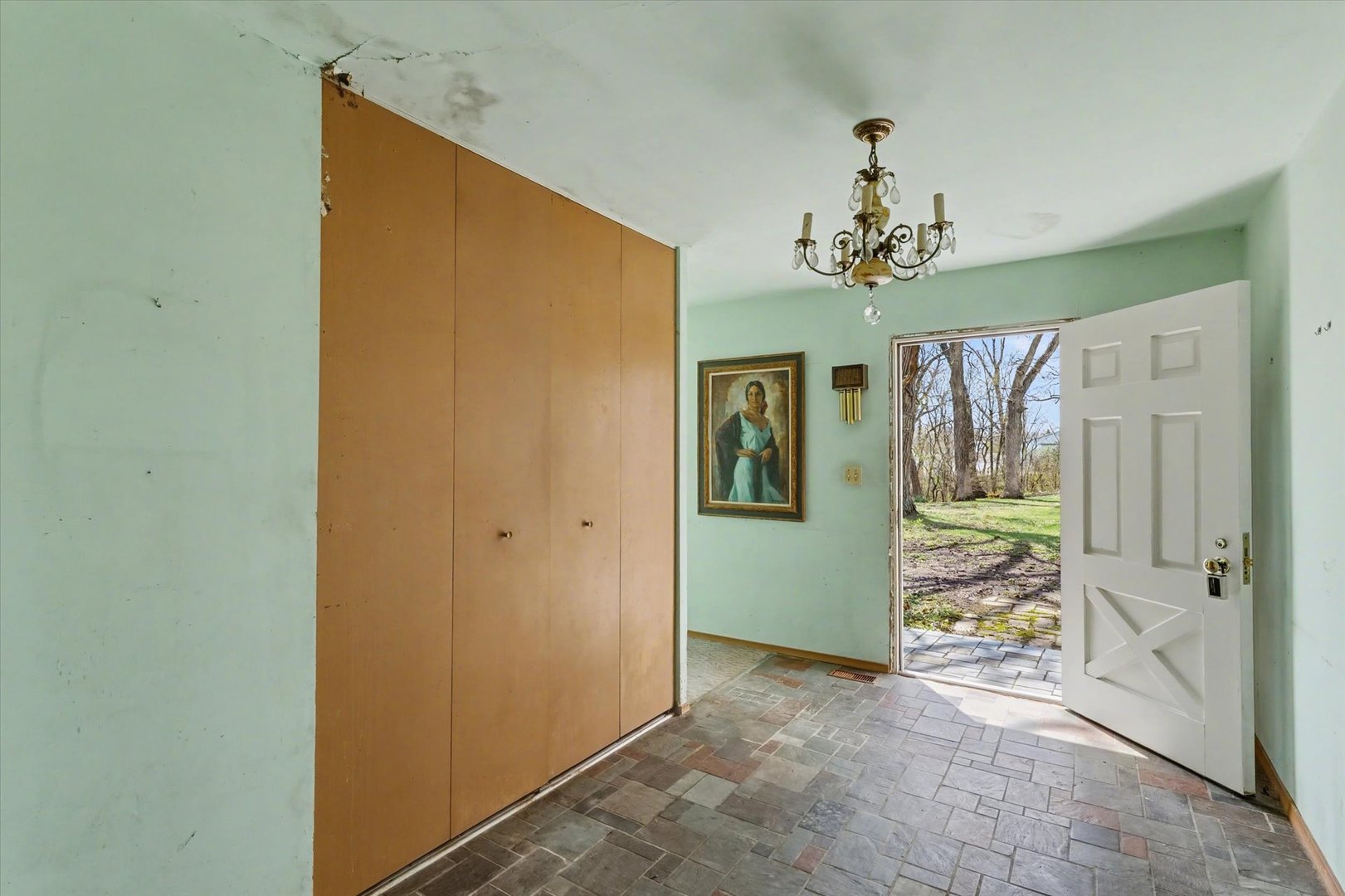 404 Oak Drive, Roberts, IL 60962