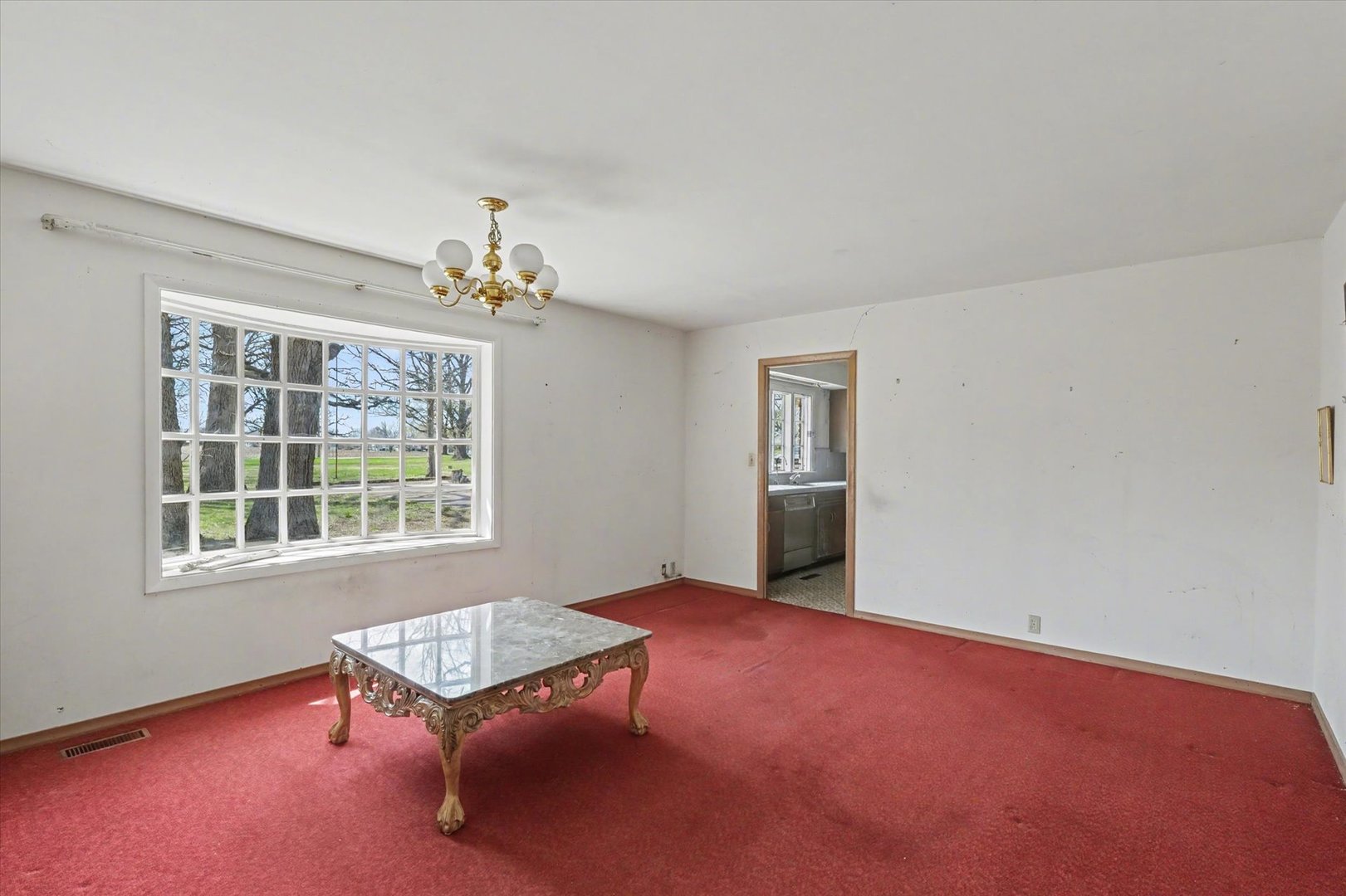 404 Oak Drive, Roberts, IL 60962