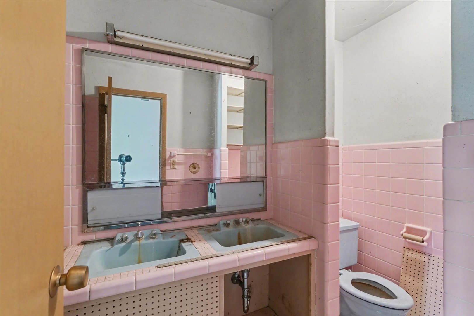 404 Oak Drive, Roberts, IL 60962