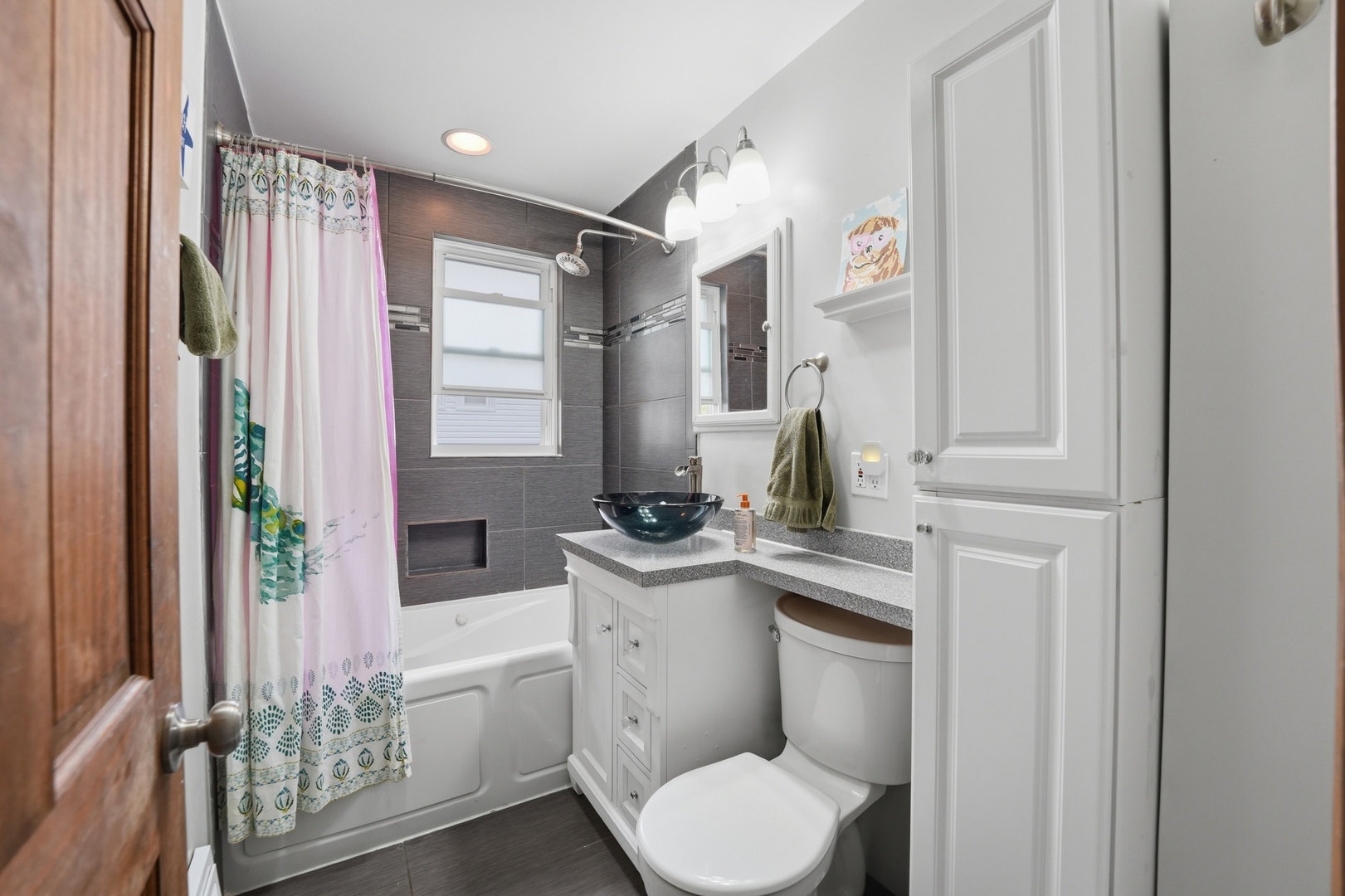 4140 Anna Avenue, Lyons, IL 60534