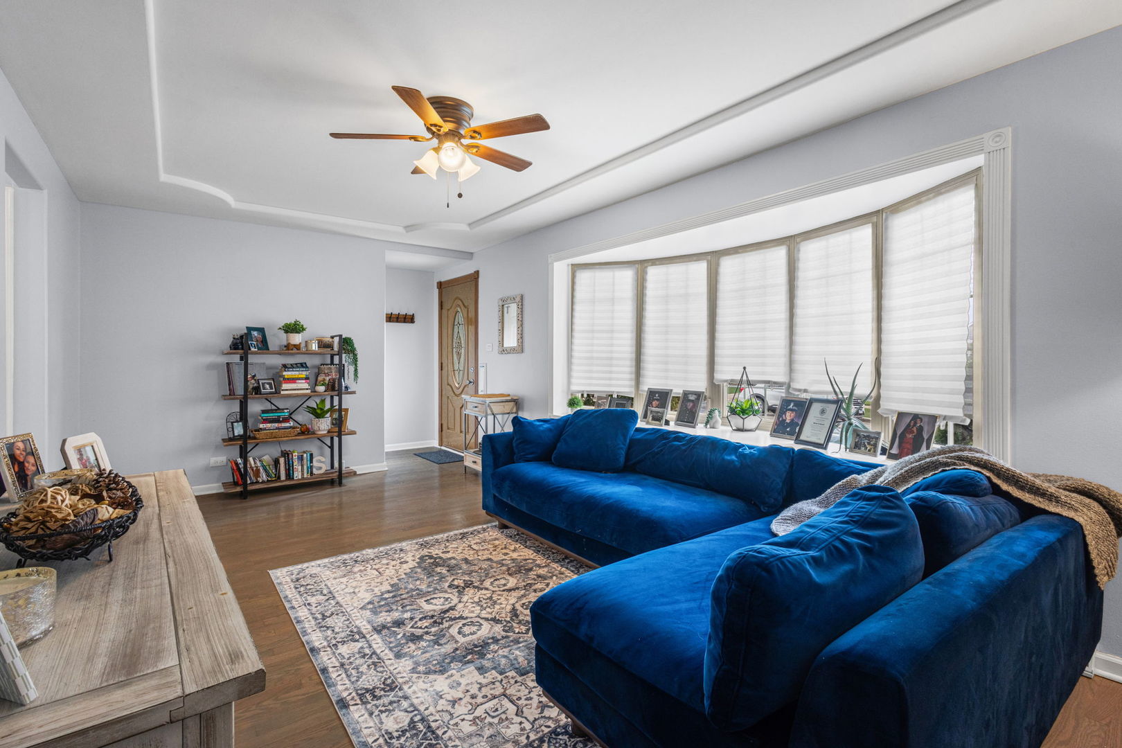 7807 S Kenneth Avenue, Chicago, IL 60652