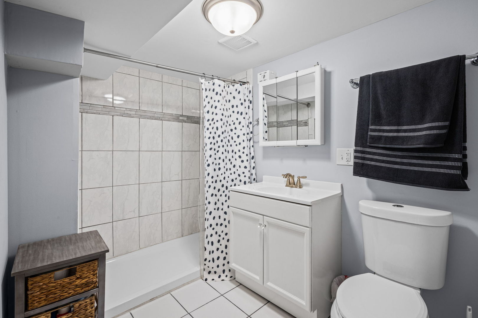 7807 S Kenneth Avenue, Chicago, IL 60652