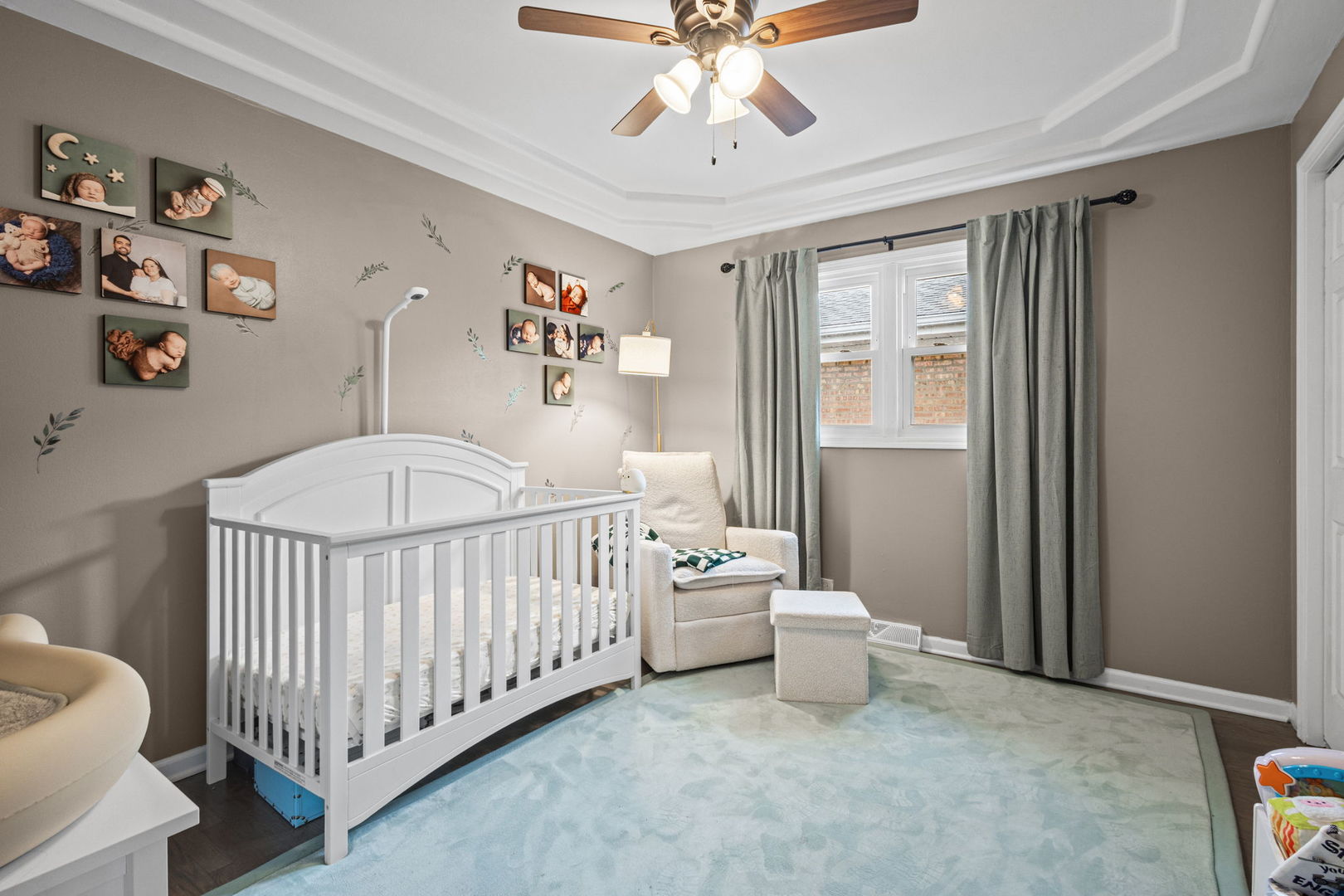 7807 S Kenneth Avenue, Chicago, IL 60652