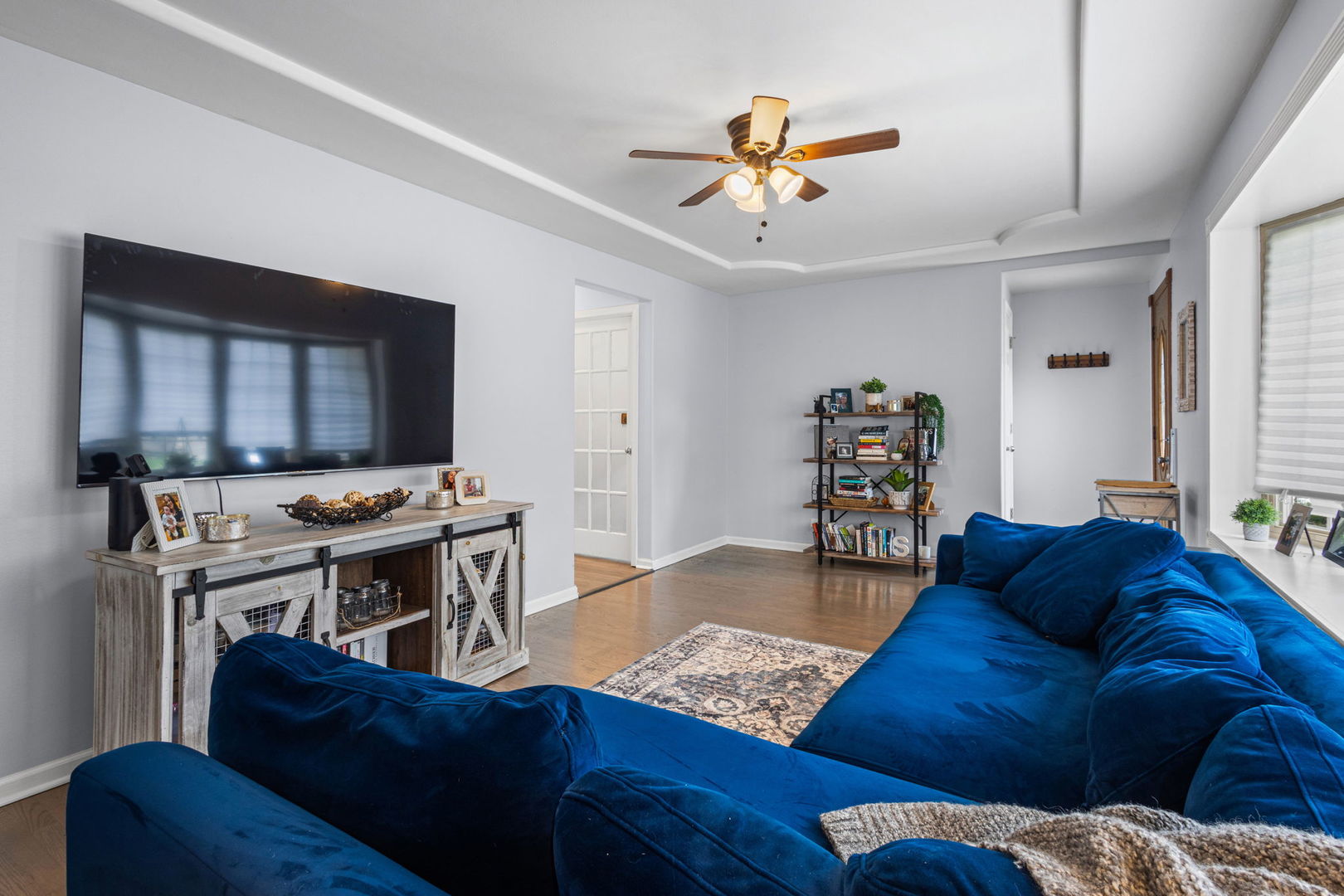 7807 S Kenneth Avenue, Chicago, IL 60652