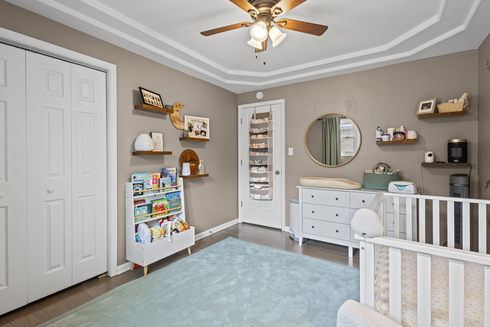 7807 S Kenneth Avenue, Chicago, IL 60652