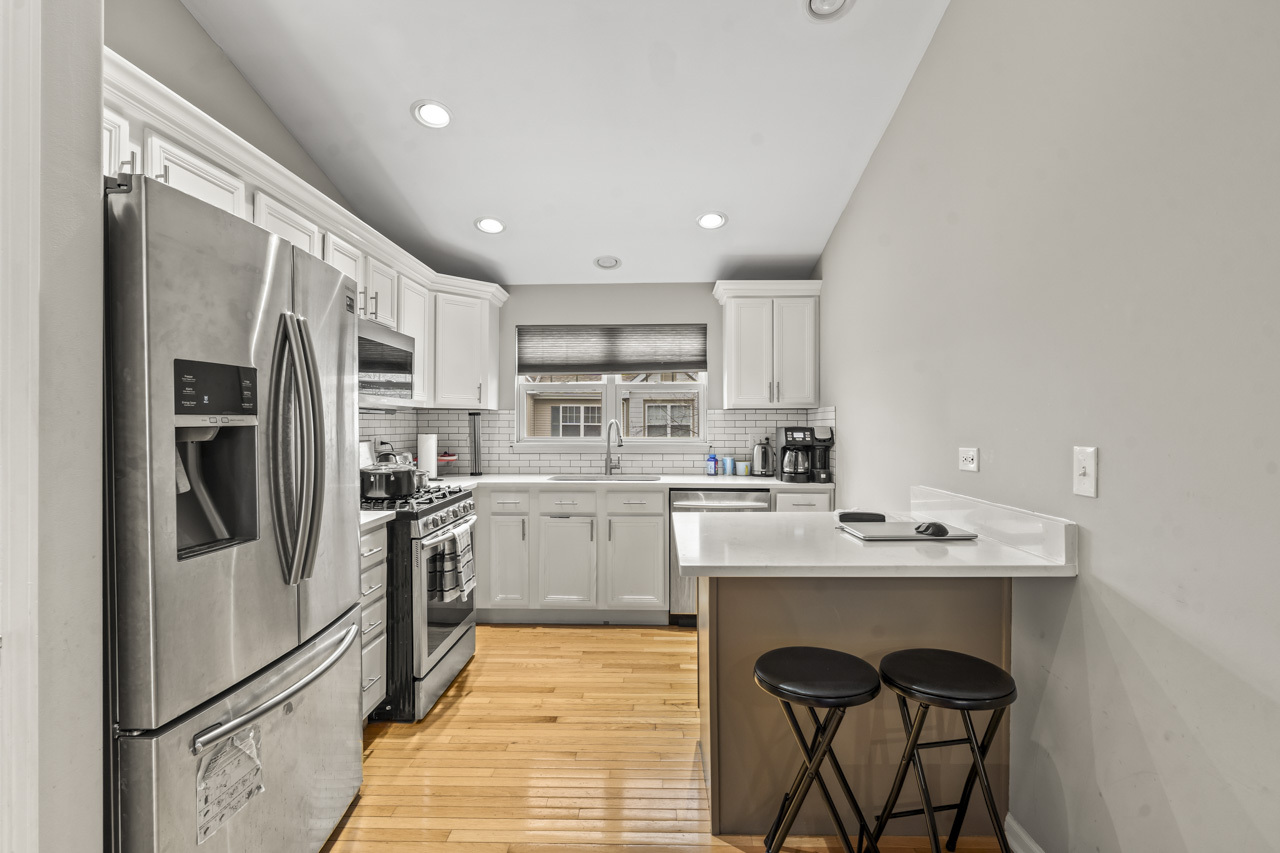 2987 Saganashkee Lane #2987, Naperville, IL 60564