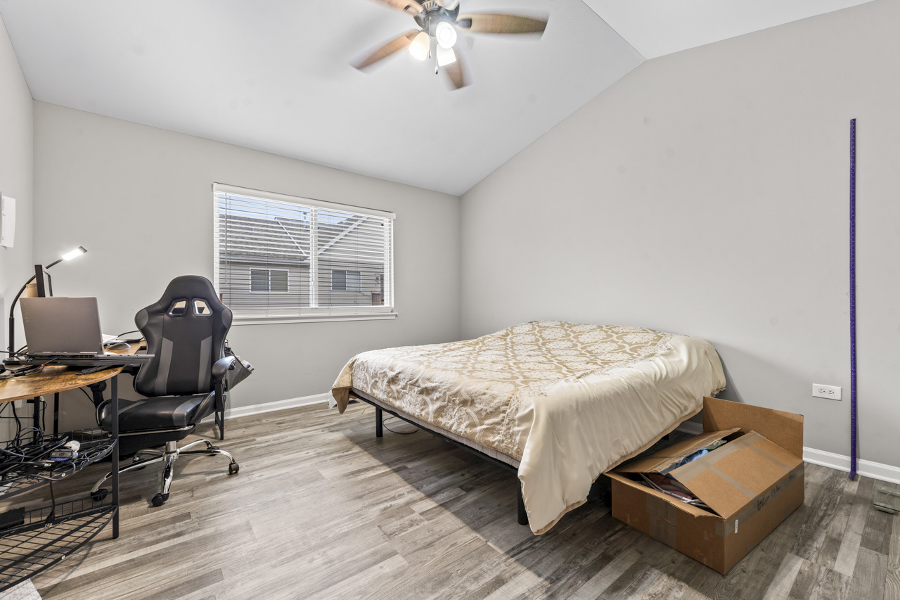 2987 Saganashkee Lane #2987, Naperville, IL 60564