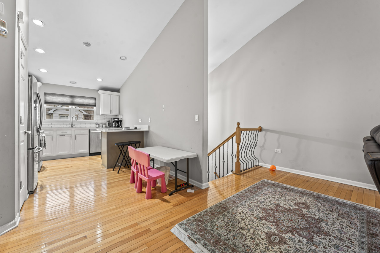 2987 Saganashkee Lane #2987, Naperville, IL 60564