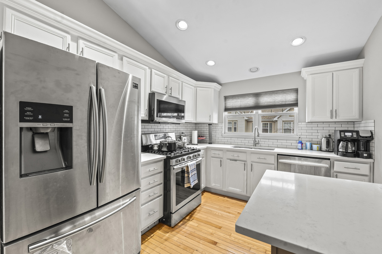 2987 Saganashkee Lane #2987, Naperville, IL 60564