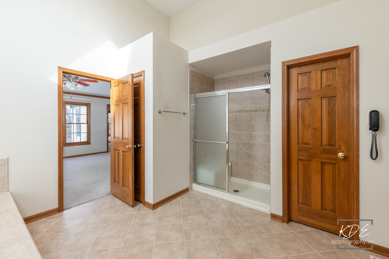 3307 Danlaur Court, Naperville, IL 60564