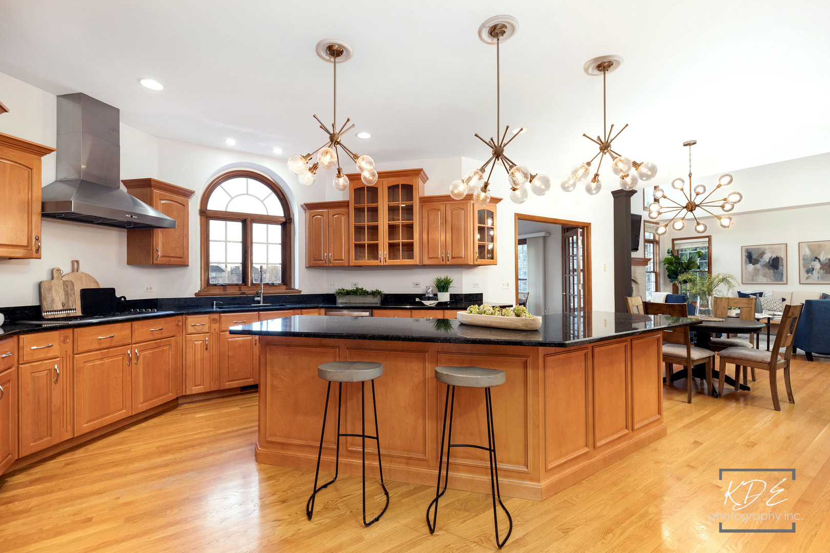 3307 Danlaur Court, Naperville, IL 60564