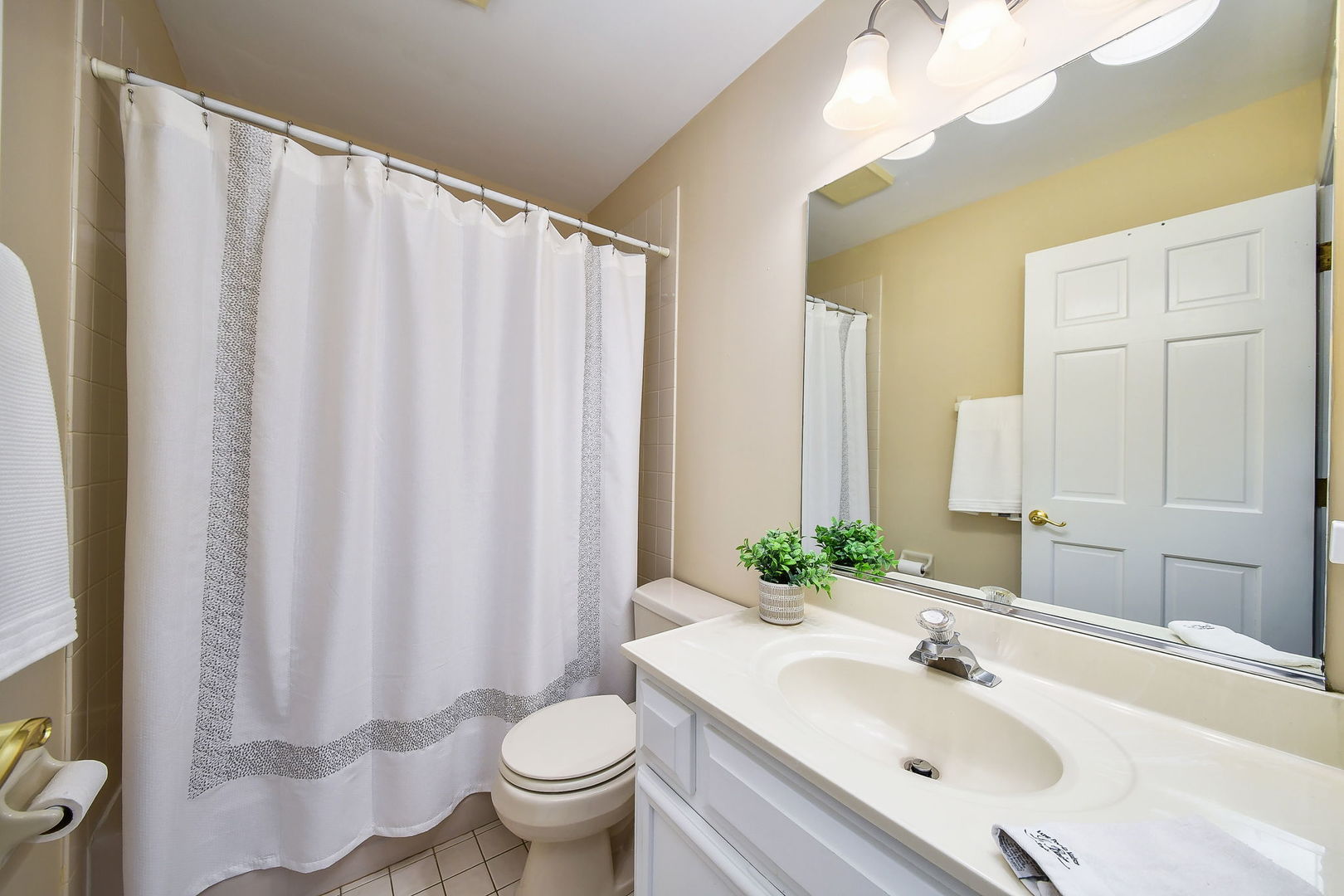 Naperville, IL 60540