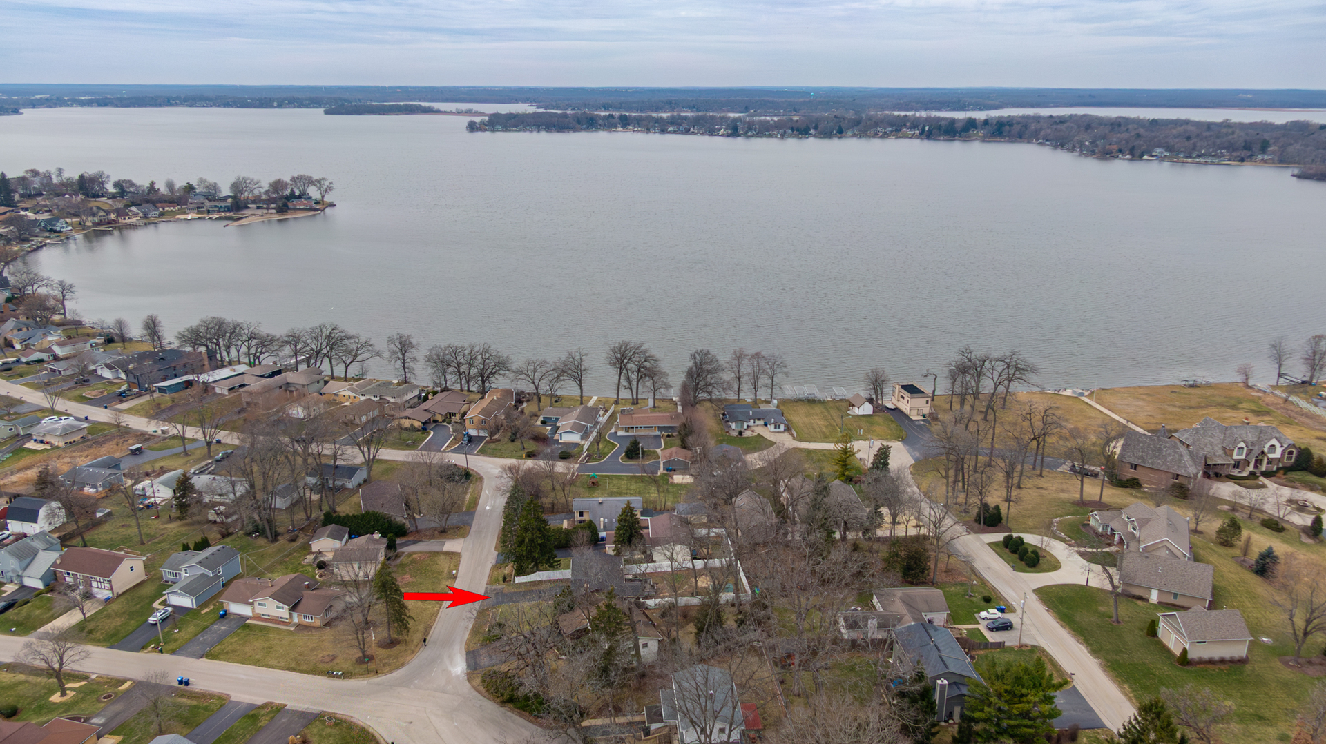 25172 W Columbia Bay Drive, Lake Villa, IL 60046
