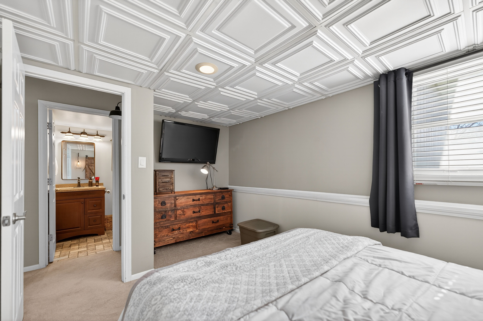 1007 Leawood Drive, Joliet, IL 60431