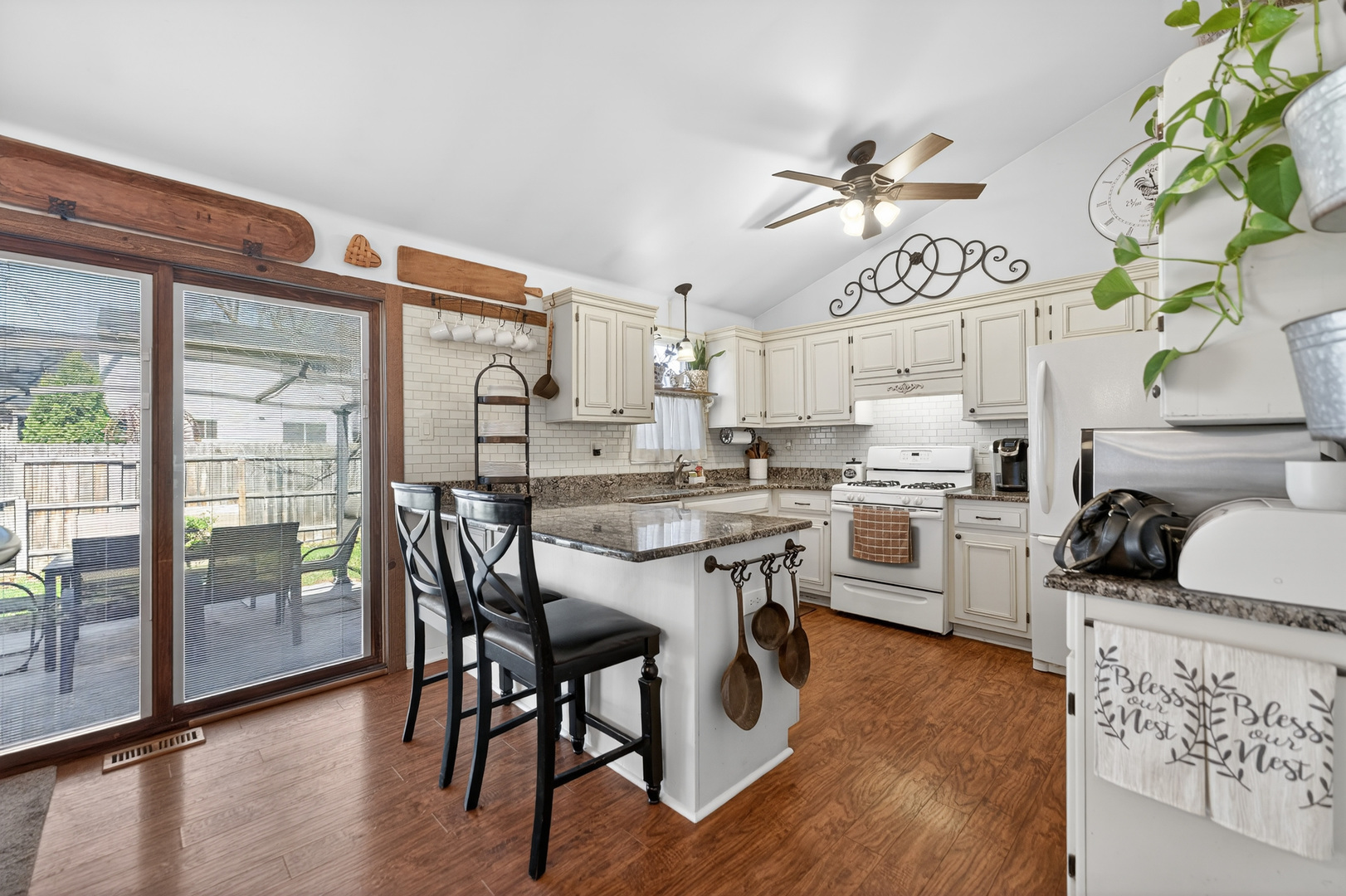 1007 Leawood Drive, Joliet, IL 60431