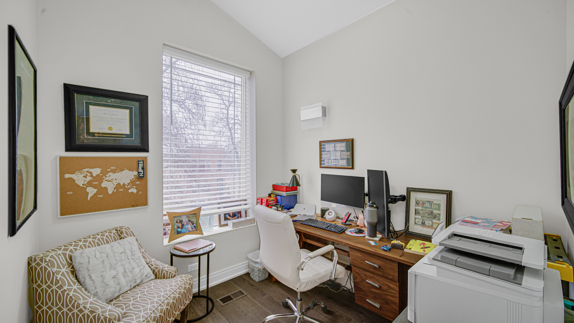 6511 S Evans Avenue, Chicago, IL 60637