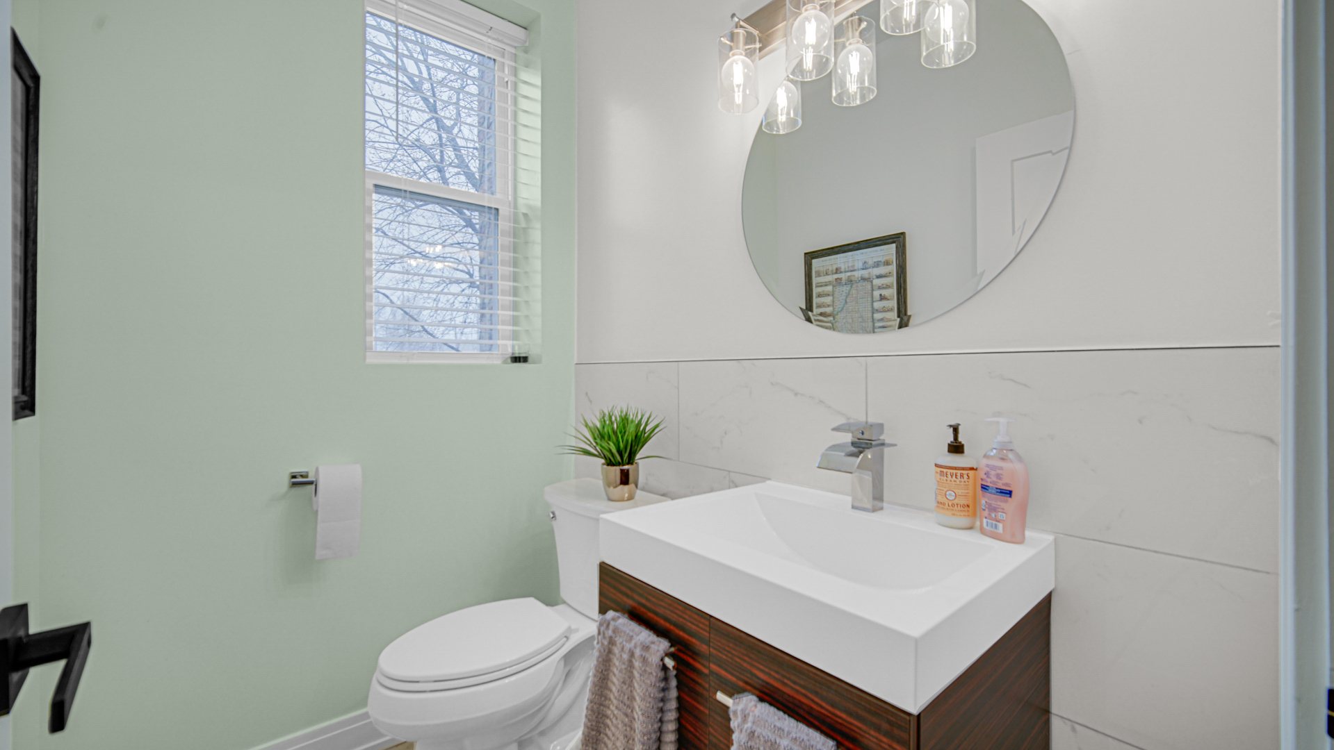 6511 S Evans Avenue, Chicago, IL 60637