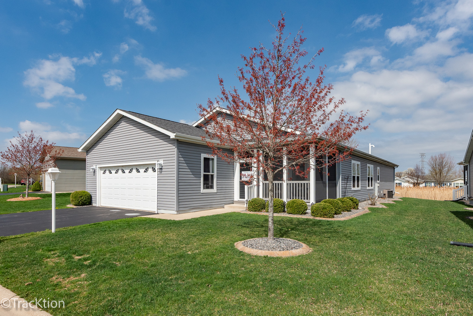 1542 Meadow View Lane, Grayslake, IL 60030