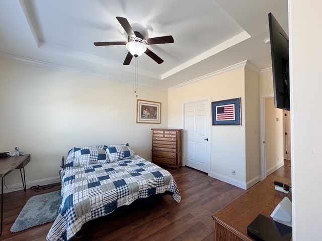 1542 Meadow View Lane, Grayslake, IL 60030