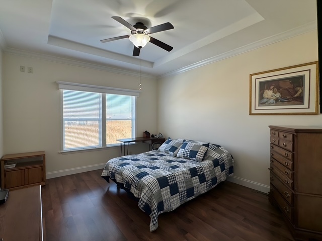 1542 Meadow View Lane, Grayslake, IL 60030