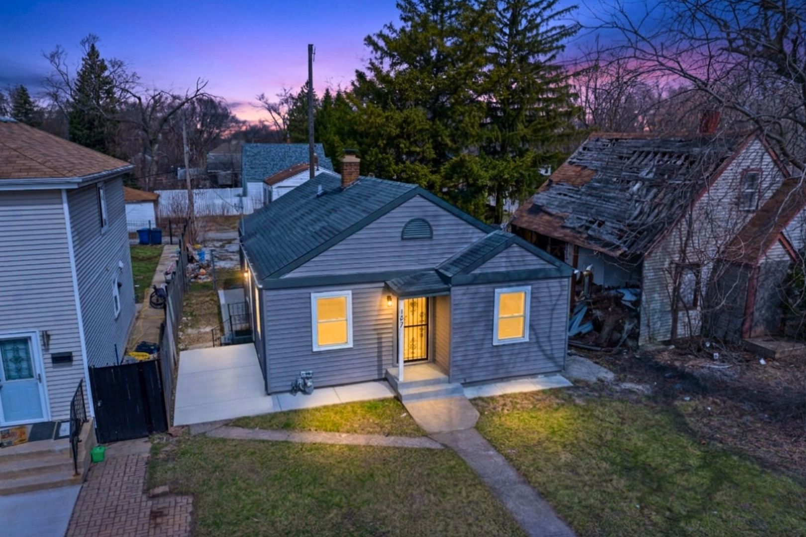 107 E 149th Street, Harvey, IL 60426