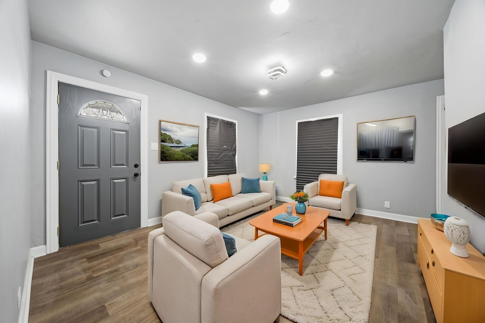 107 E 149th Street, Harvey, IL 60426