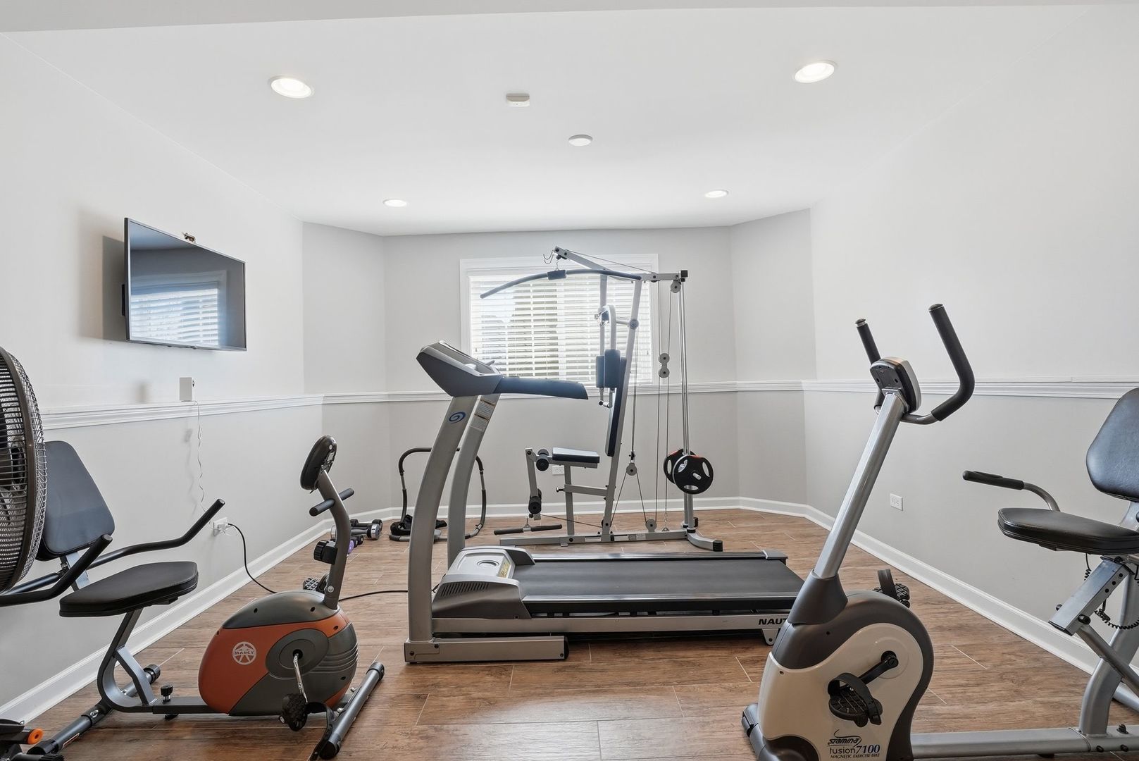 3212 Rollingridge Road, Naperville, IL 60564