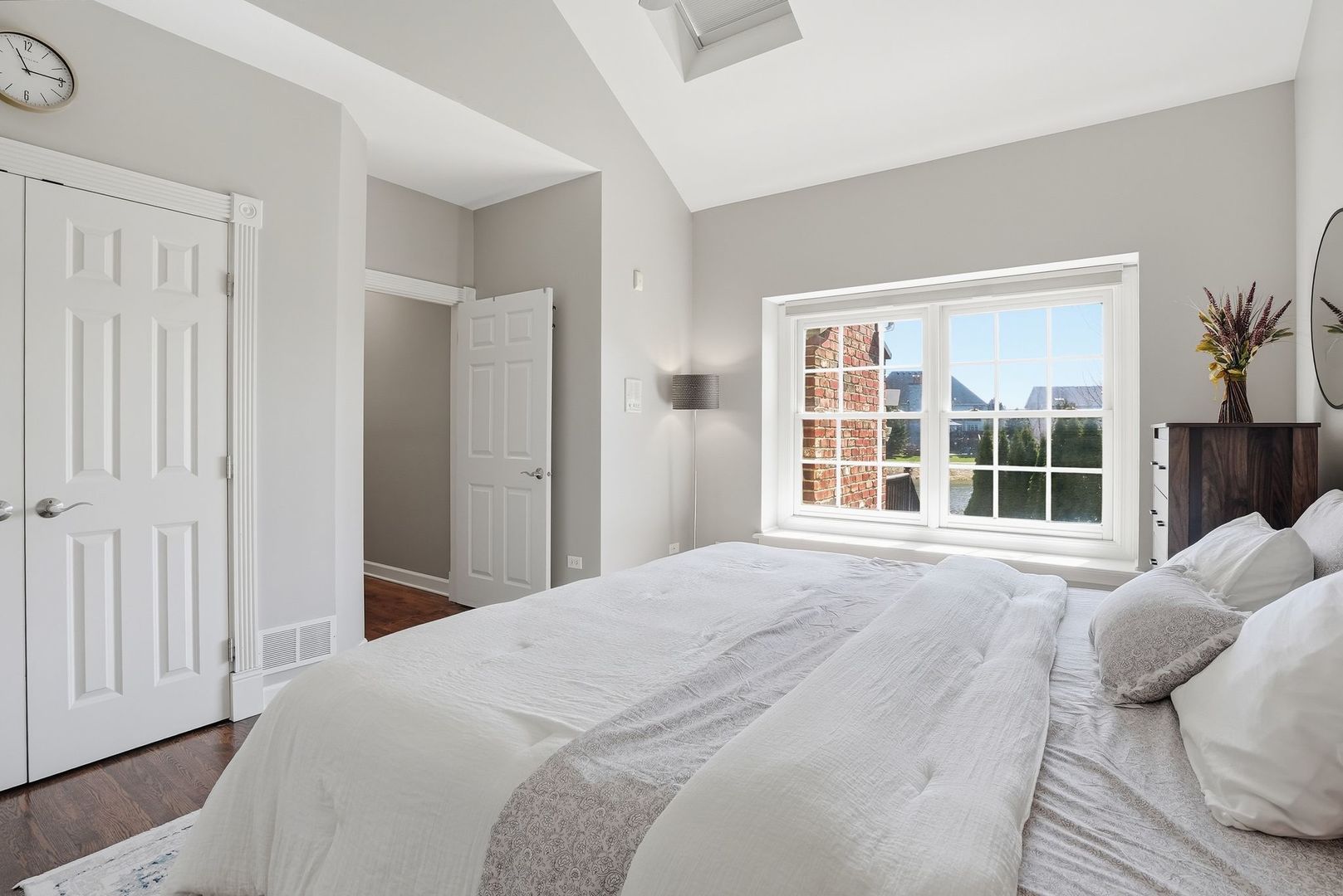 3212 Rollingridge Road, Naperville, IL 60564