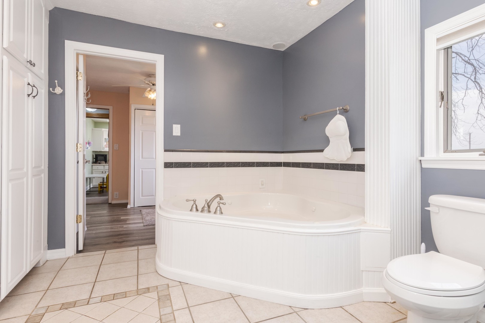 13532 E 600 North Road, Heyworth, IL 61745