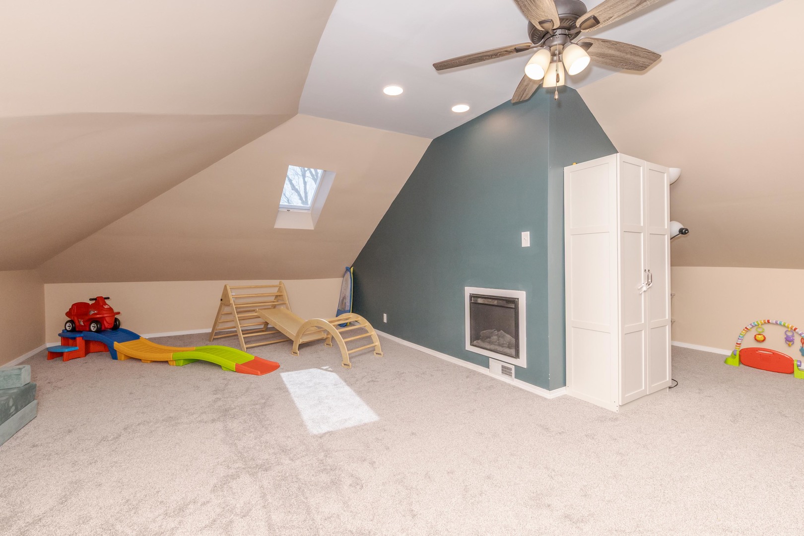 13532 E 600 North Road, Heyworth, IL 61745