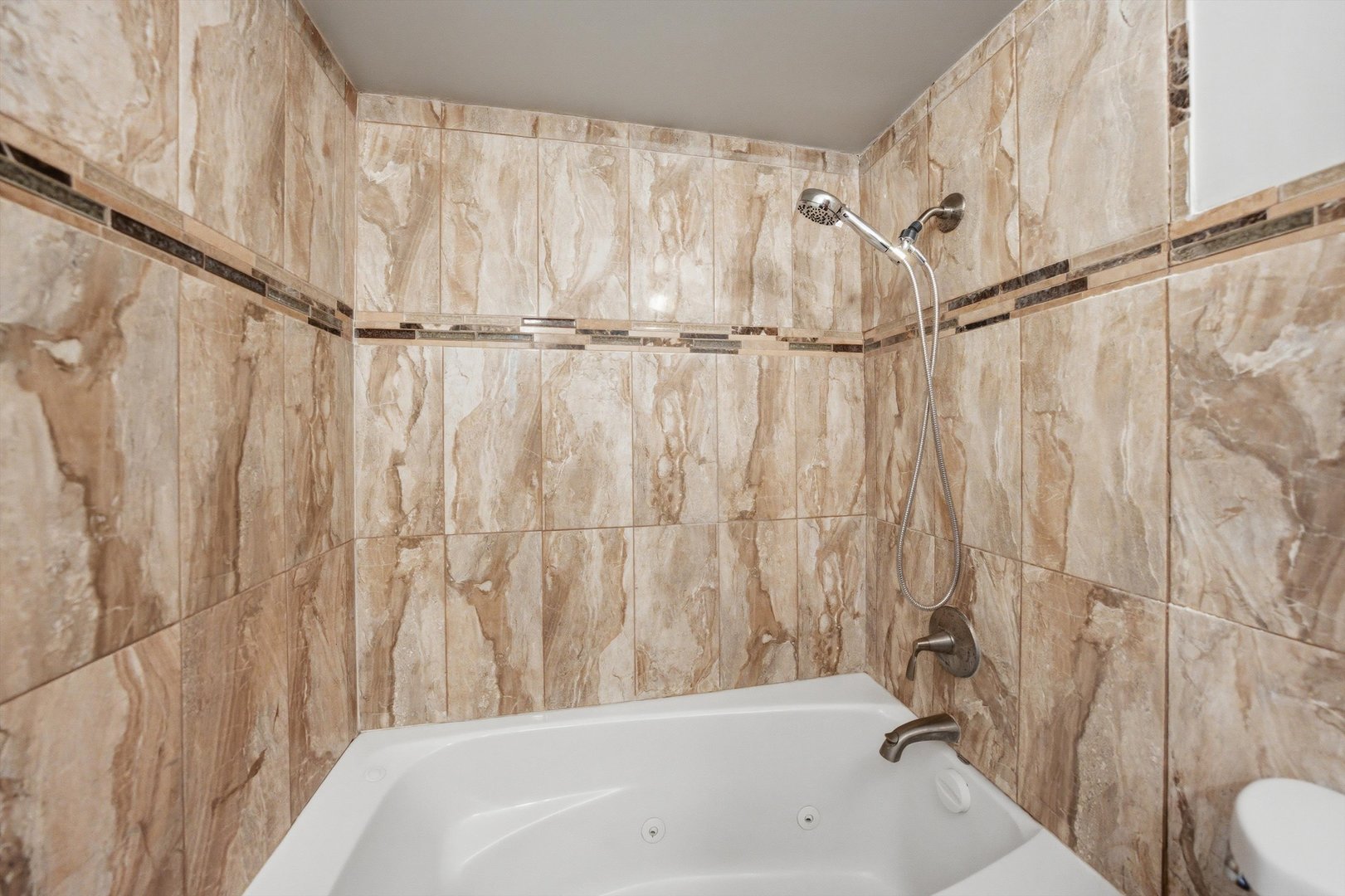 3243 S 49th Avenue #103, Cicero, IL 60804