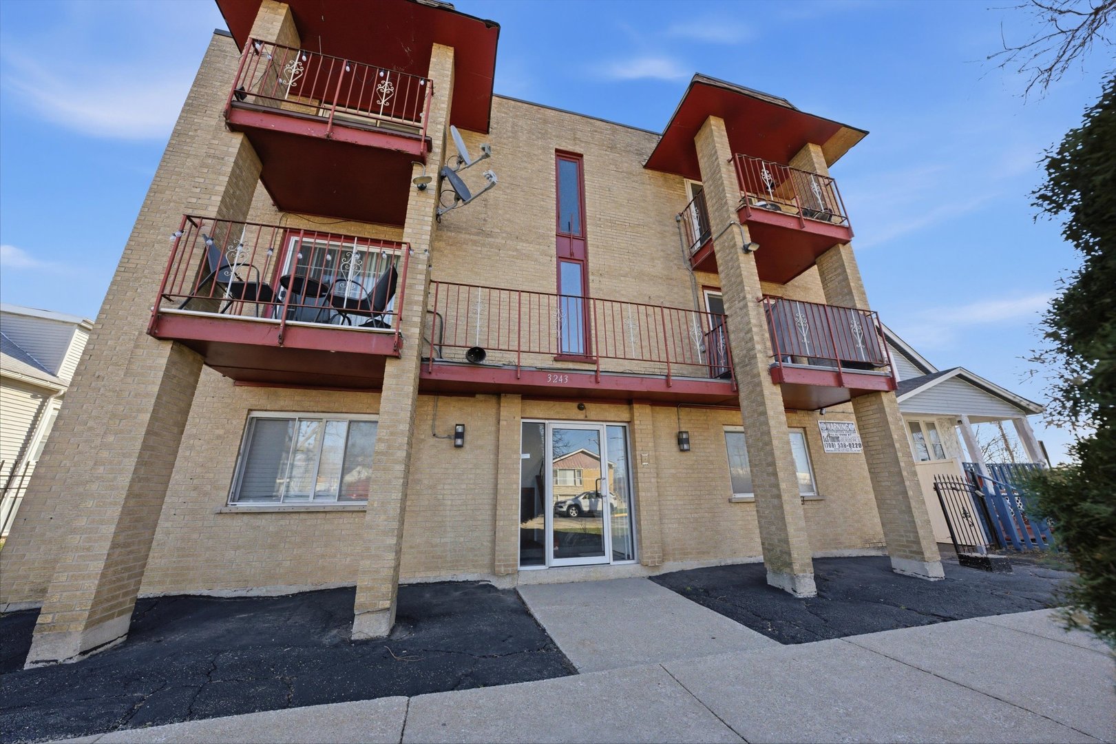 3243 S 49th Avenue #103, Cicero, IL 60804