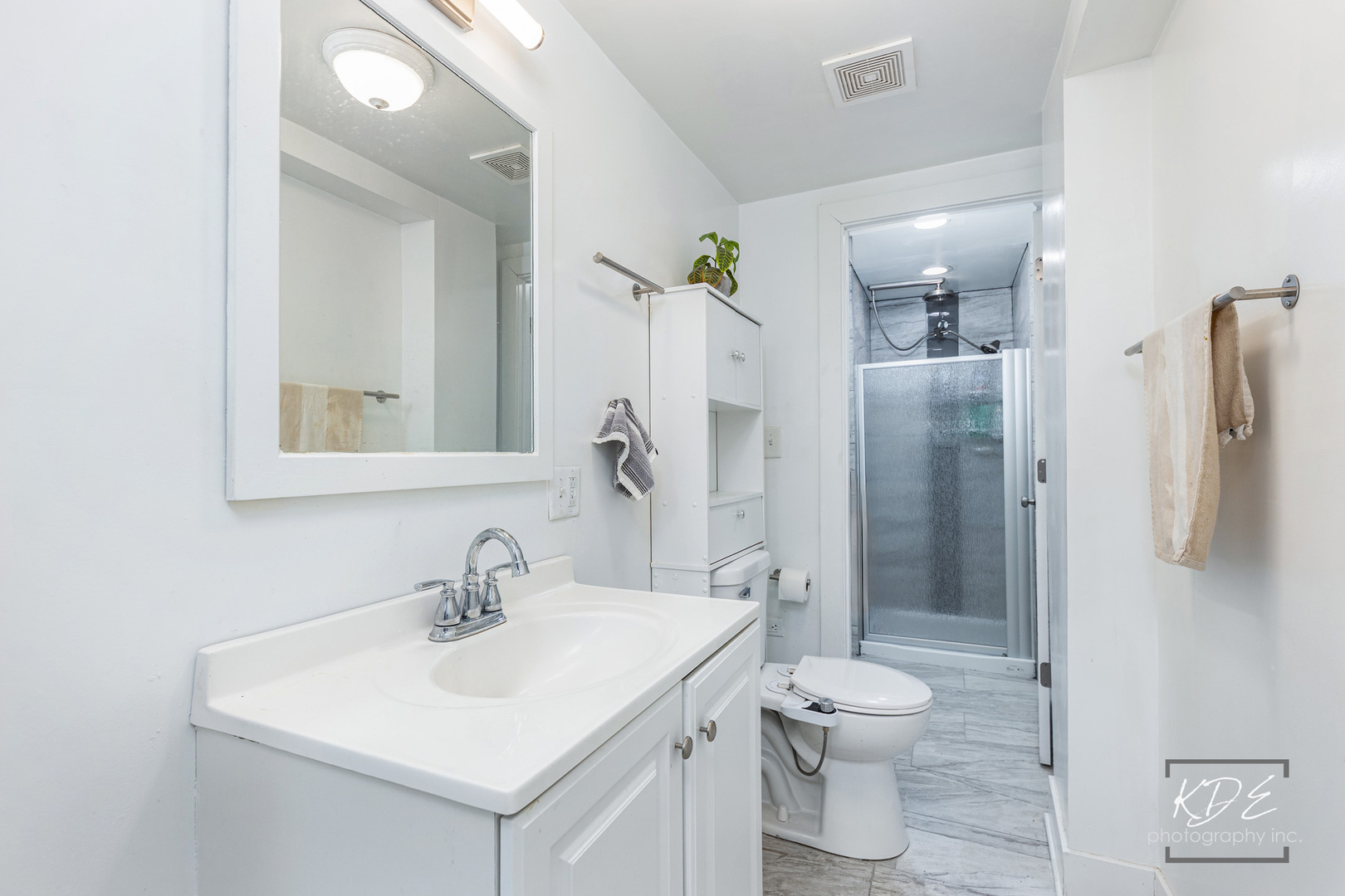 1524 Oswego Road, Naperville, IL 60540