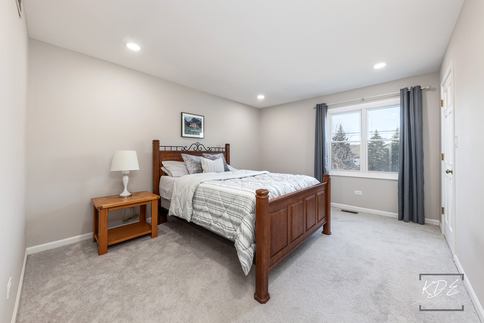 1524 Oswego Road, Naperville, IL 60540