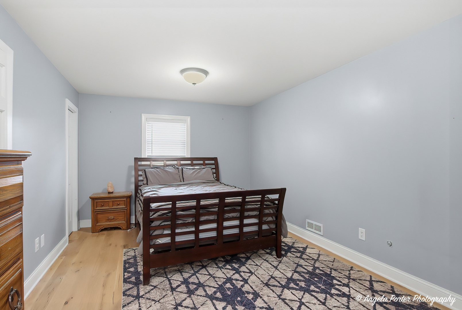 201 Panama Avenue, Hampshire, IL 60140