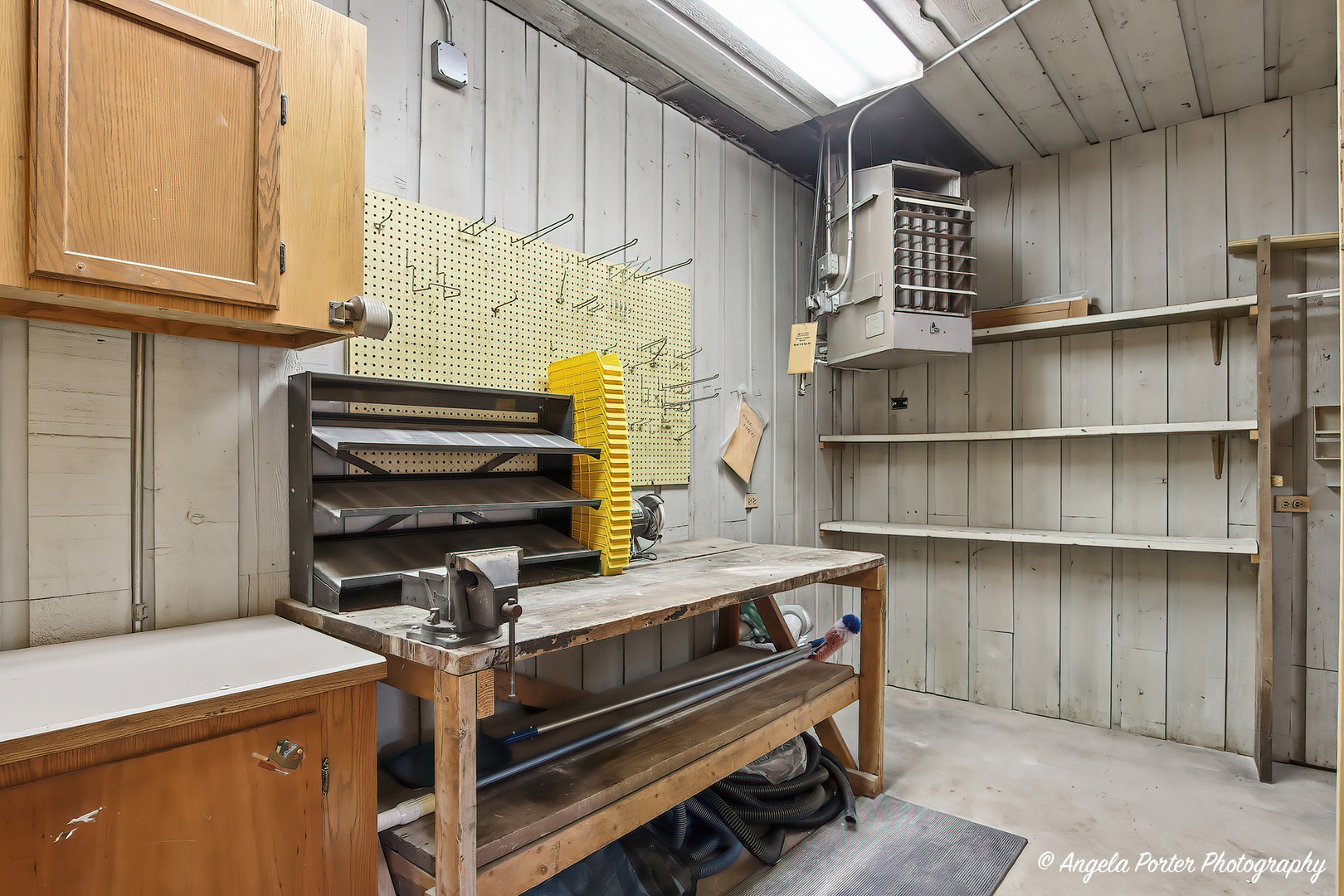 201 Panama Avenue, Hampshire, IL 60140