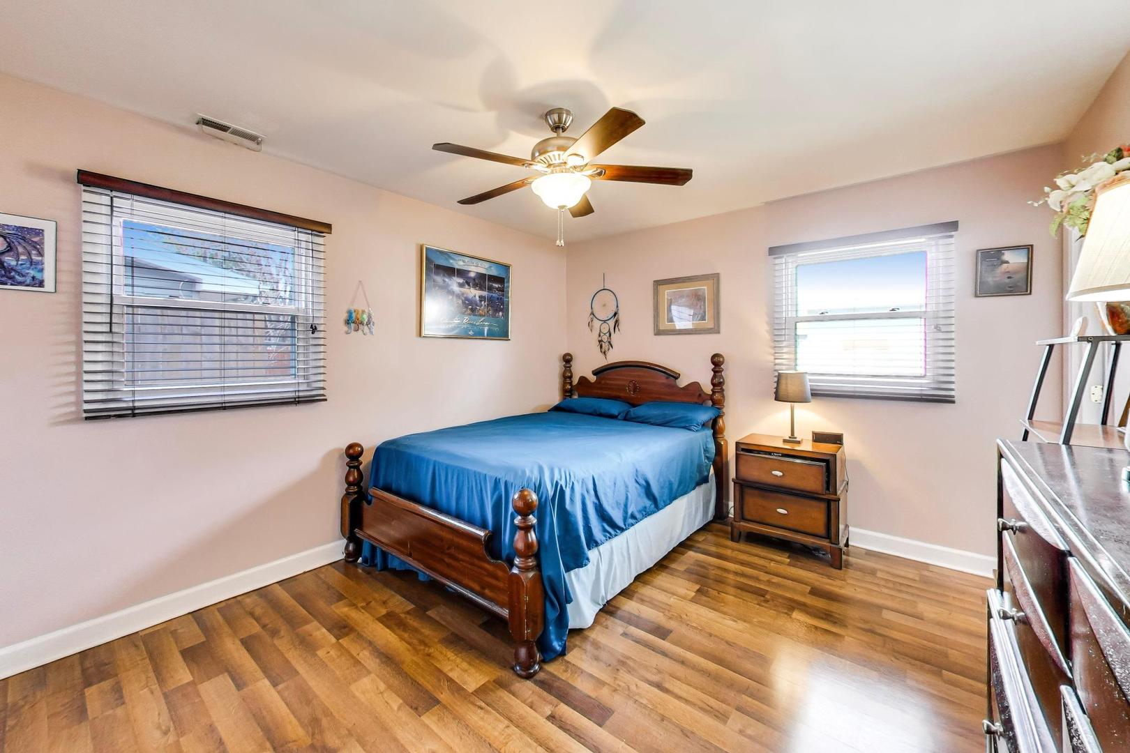 1008 Woodland Drive, Wheeling, IL 60090