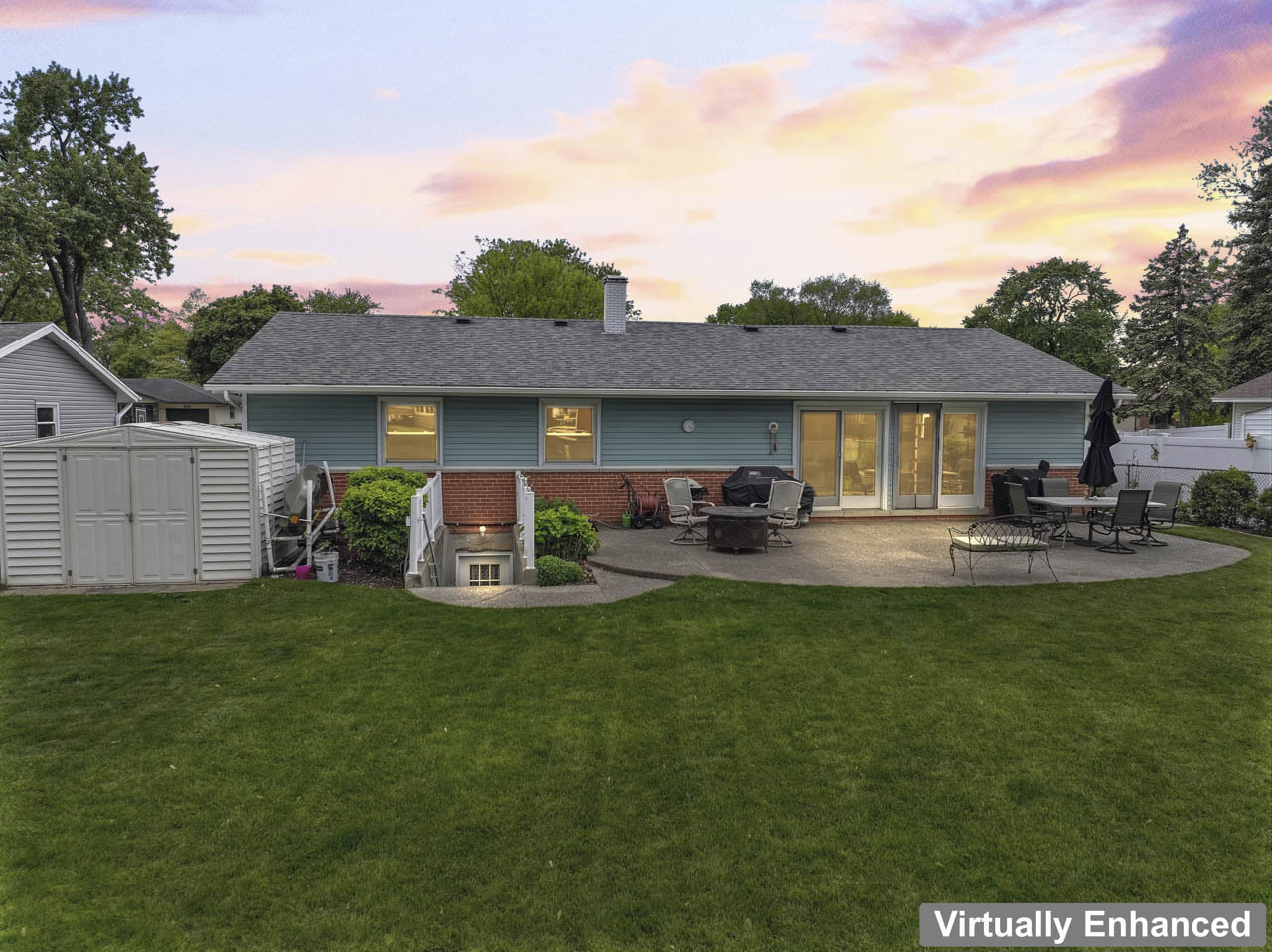 801 Delphia Avenue, Elk Grove Village, IL 60007