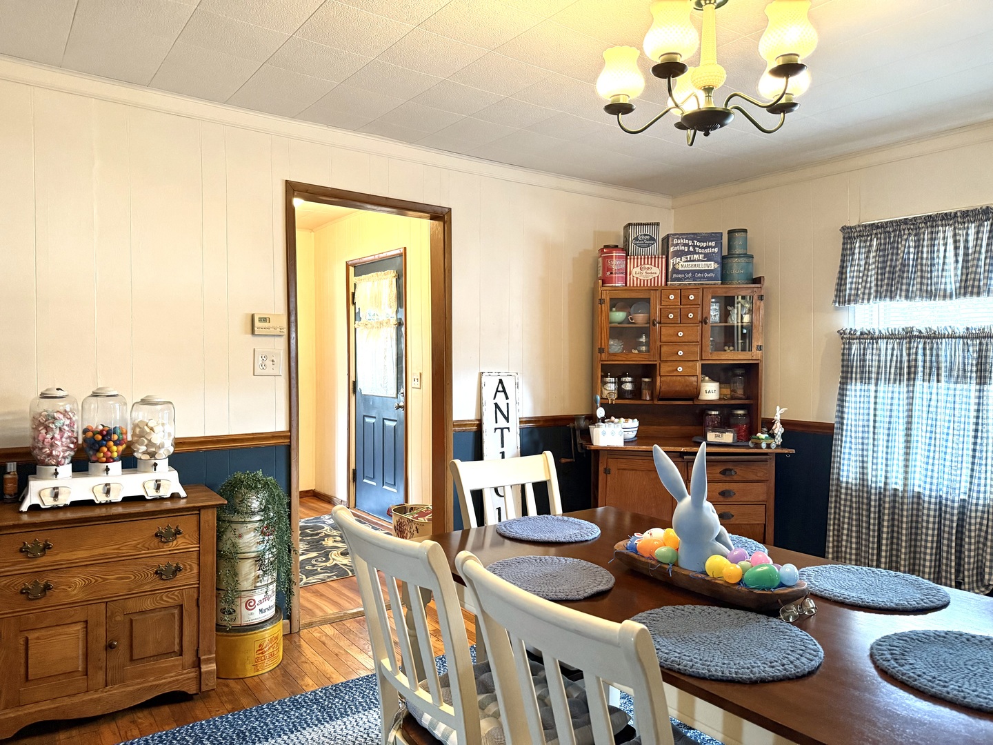 205 N Illini Street, Shabbona, IL 60550