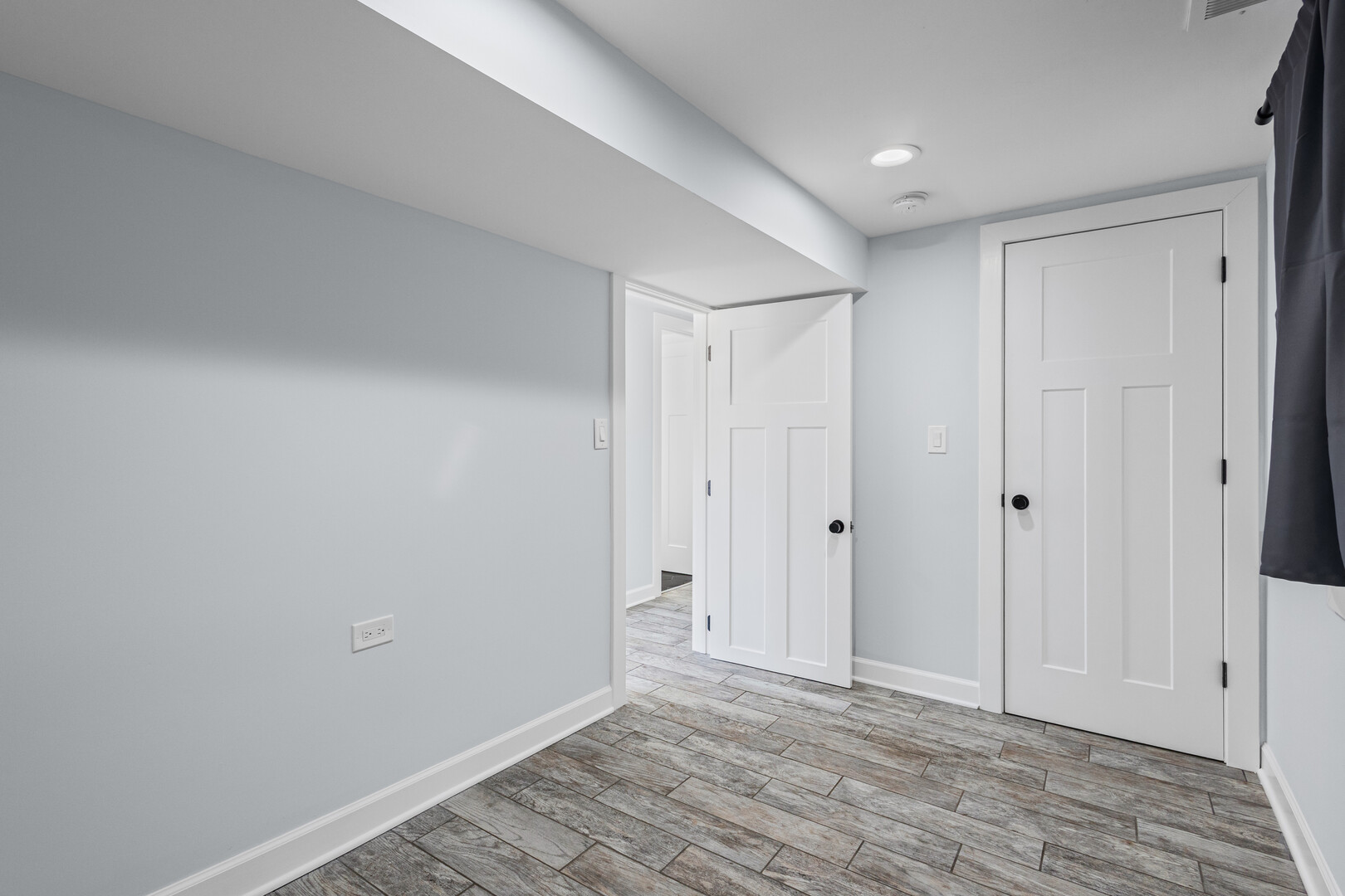 5212 S Lorel Avenue, Chicago, IL 60638