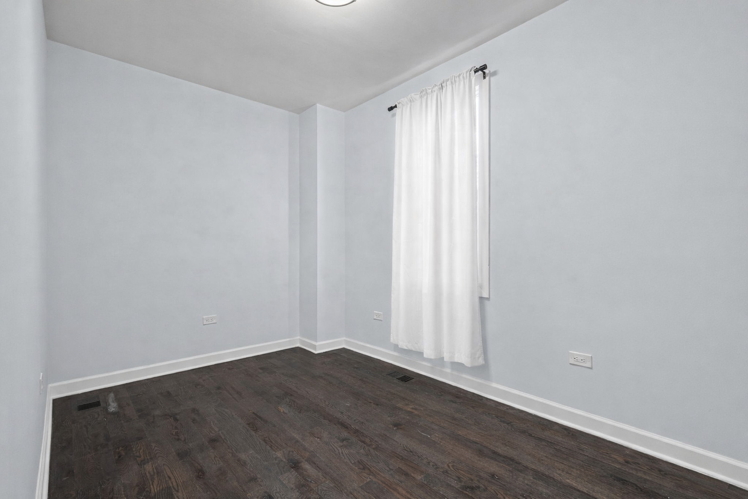 5212 S Lorel Avenue, Chicago, IL 60638