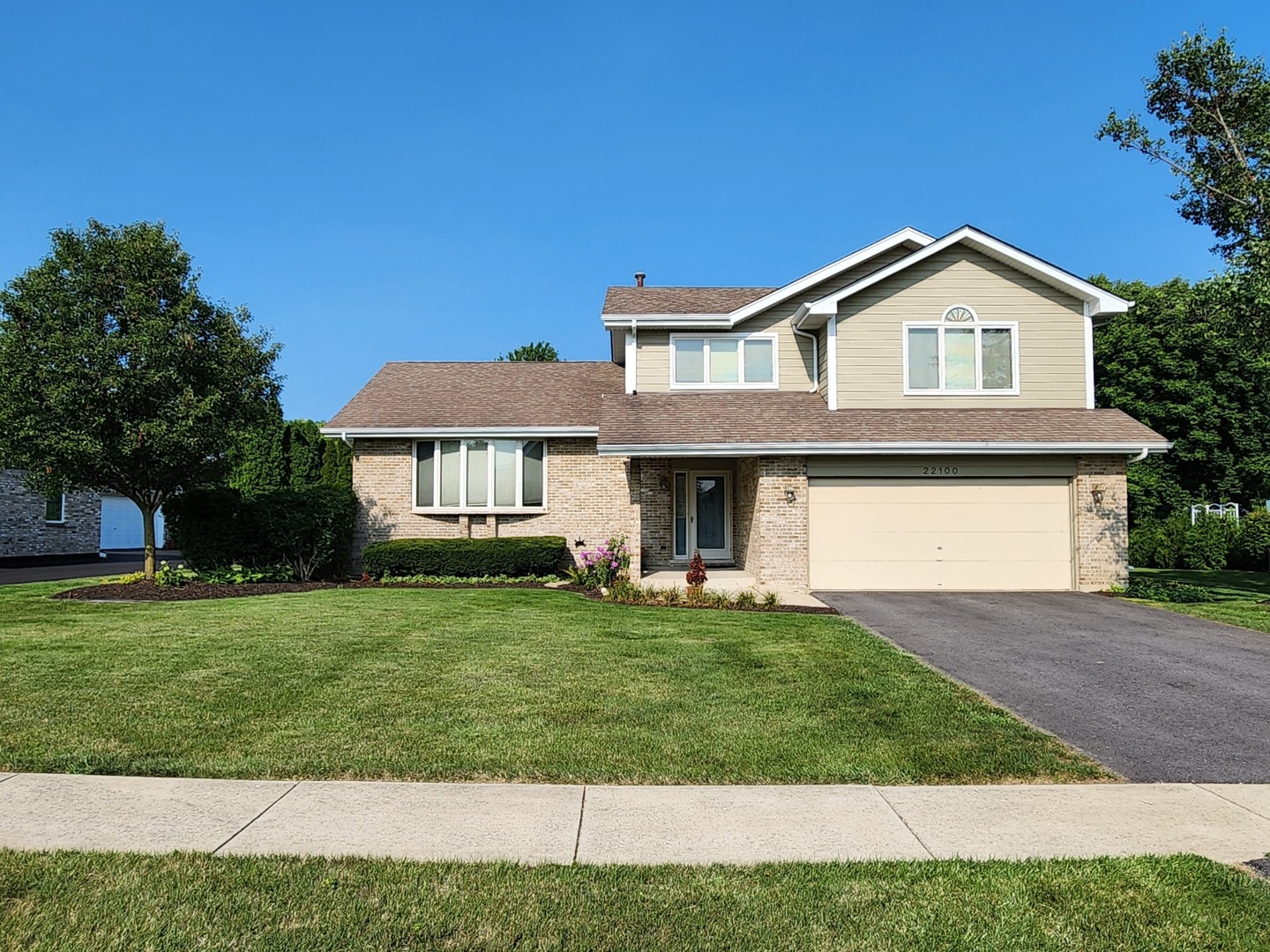 22100 Princeton Circle, Frankfort, IL 60423