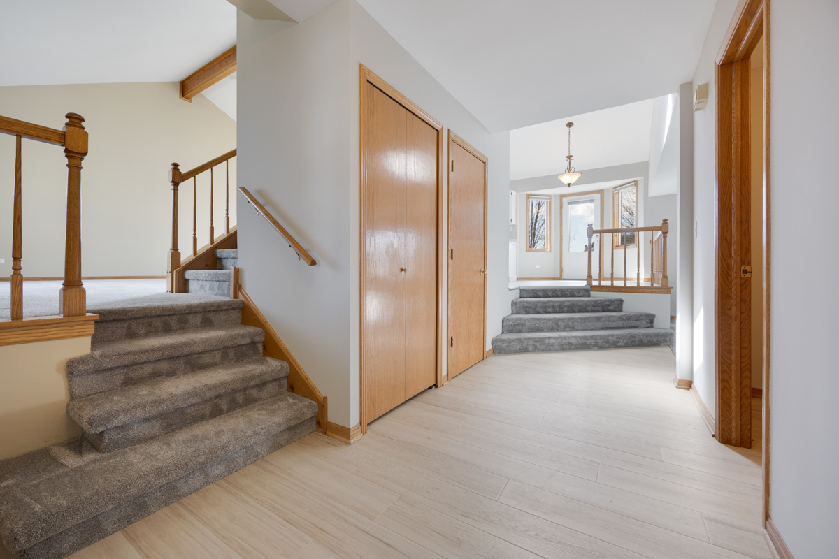 22100 Princeton Circle, Frankfort, IL 60423