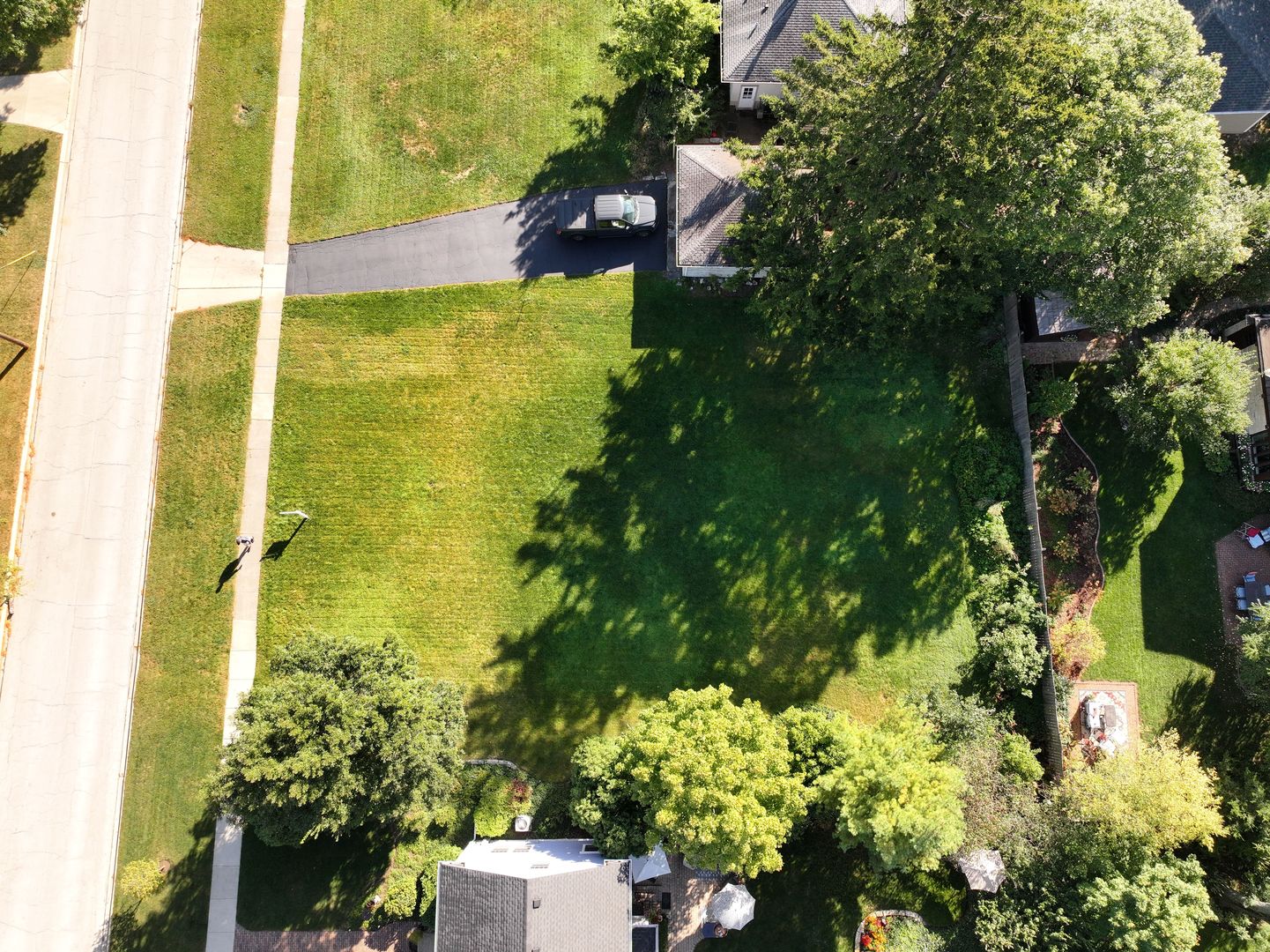 114 W Prairie Avenue, Wheaton, IL 60187