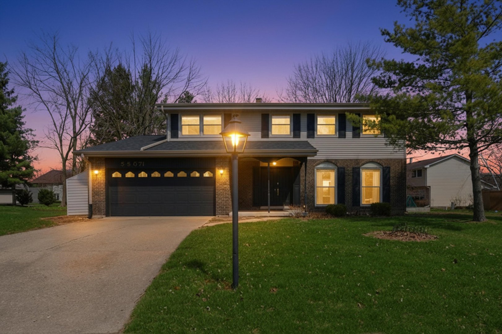 5S671 Heather Court, Naperville, IL 60540